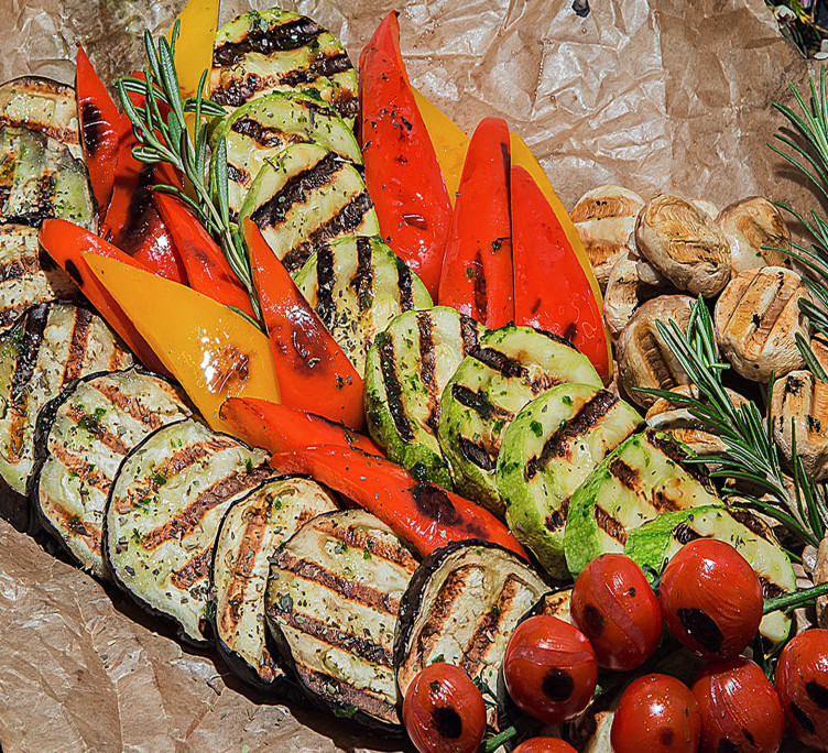 Овощи-гриль с  пряными травами 