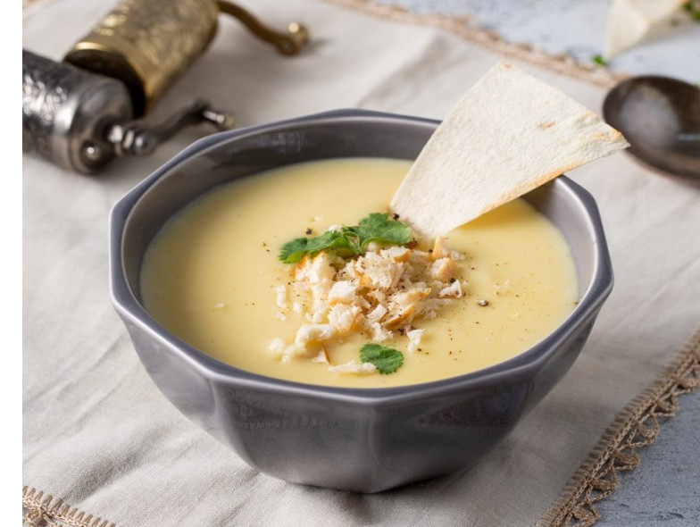 Сырный крем суп с гренками