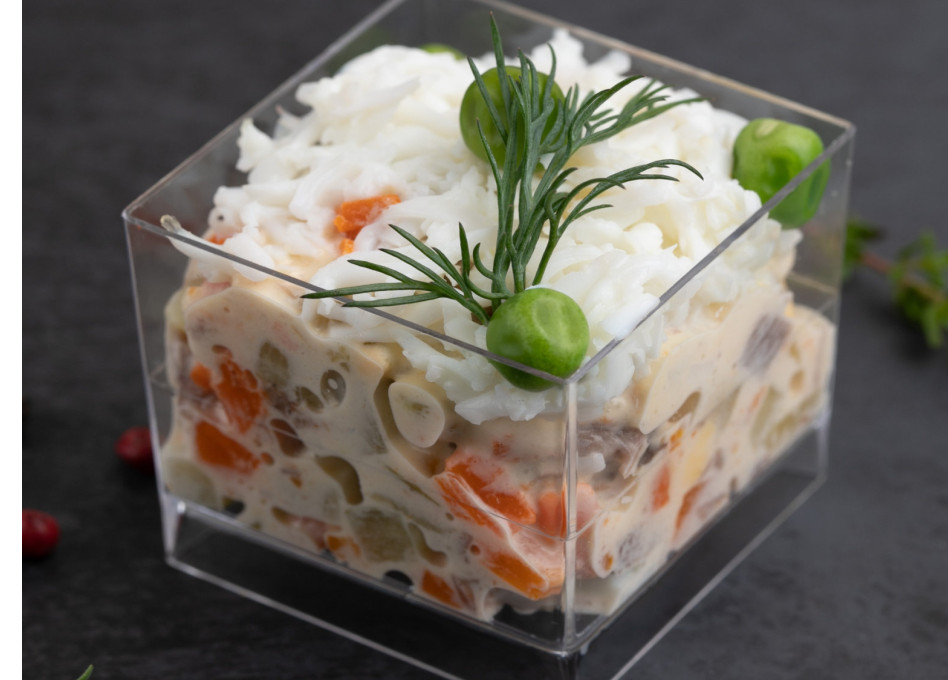 Мини «Оливье» с говядиной и языком  