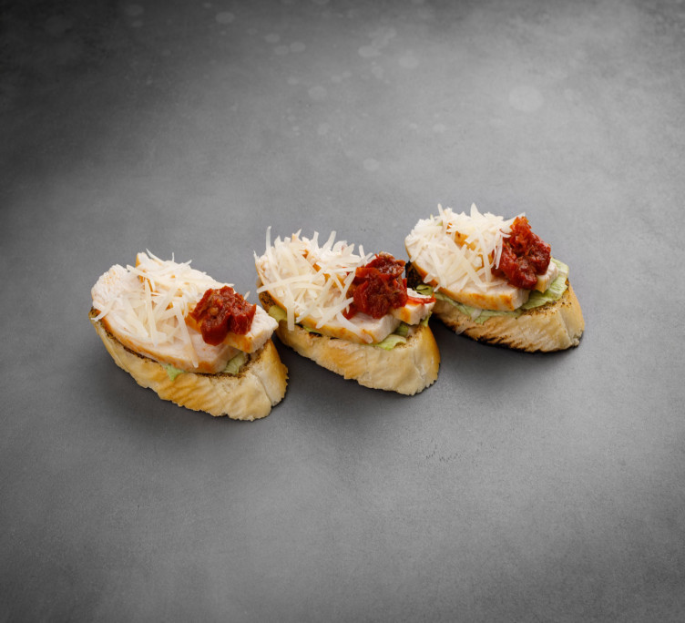 Брускетта «Цезарь»